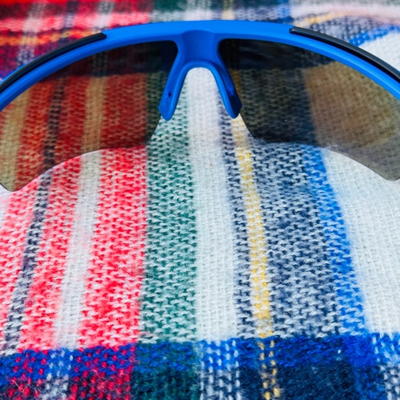 Nike Windshield Elite 20 Mirrored Sunglasses - Picture 12 of 16